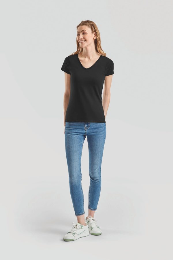 T-shirt valueweight decote V (61-398-0)