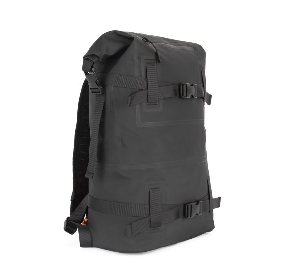 Mochila impermeável com fivelas de compressão