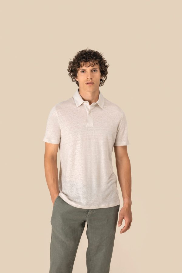 Polo em linho de homem