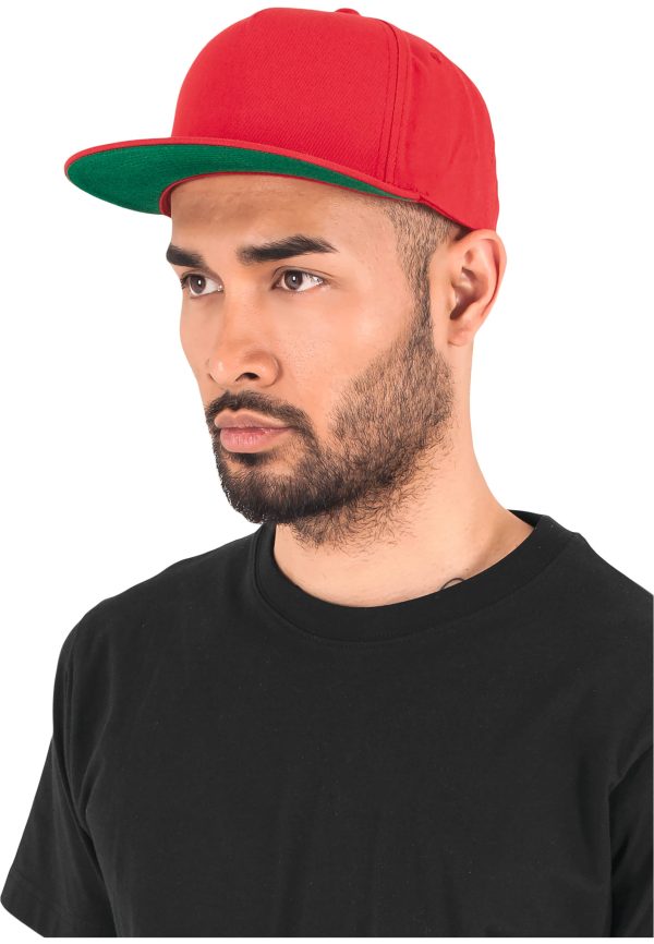 Boné Classic com 5 painéis Snapback
