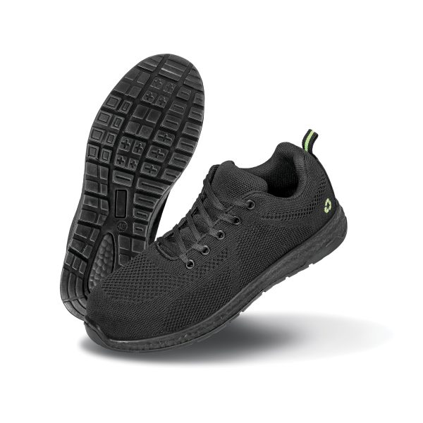 Sapatos de segurança em material reciclado