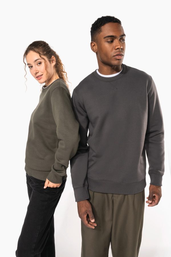 Sweatshirt com decote redondo
