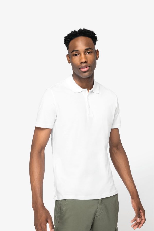 Polo eco-responsável de homem