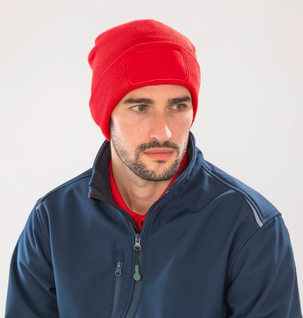 Gorro com patch Thinsulate™ em material reciclado