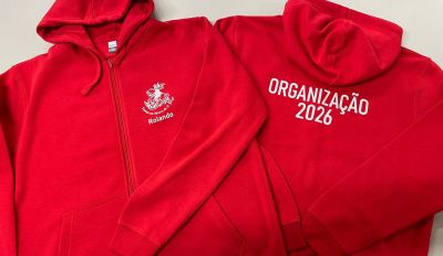 Sweatshirt com capuz