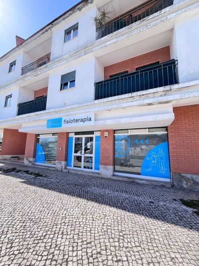 Montra e espaço comercial 